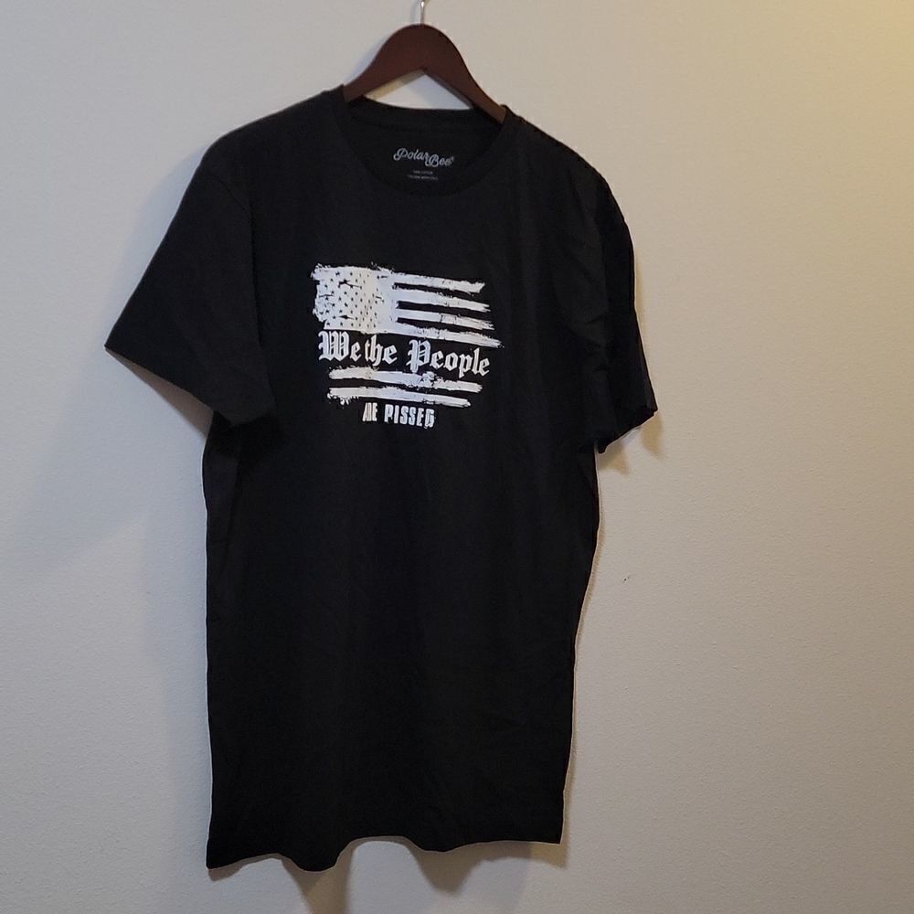 NWOT We the People ARE PISSED  SS Black & White Tee men's Large